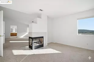 6857 Sunriver Ln, Vallejo, CA 94591 - Photo 30