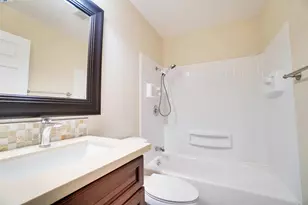 33787 Shylock Dr, Fremont, CA 94555 - Photo 14