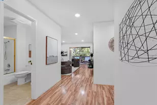 505 Cypress Point Dr, Mountain View, CA 94043 - Photo 20