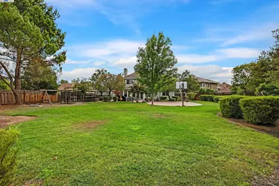 488 Montori Ct, Pleasanton, CA 94566 - Photo 22
