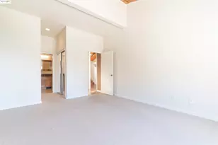 1881 Grand View Dr, Oakland, CA 94618 - Photo 28