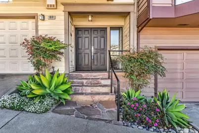 1881 Grand View Drive, Oakland, CA 94618 - Photo 2