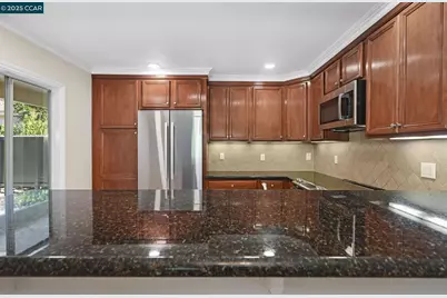 2057 Golden Rain Rd #4, Walnut Creek, CA 94595 - Photo 8