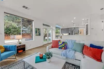 2018 Constitution Ct, San Leandro, CA 94579 - Photo 12