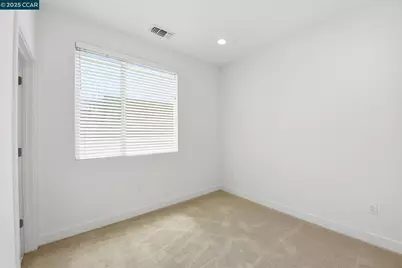 967 24th Street, Oakland, CA 94607 - Photo 28