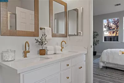 5109 Napa Shore Dr, Fairfield, CA 94534 - Photo 12