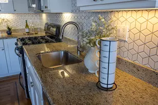 661 Peralta Ave, San Francisco, CA 94110 - Photo 12