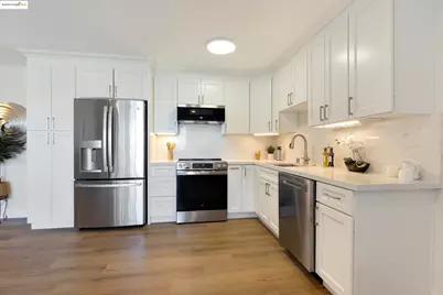 2 Anchor #F497, Emeryville, CA 94608 - Photo 8