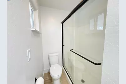 838 Virginia Ave, Lodi, CA 95242 - Photo 26