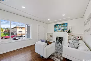 5955 Hayes St, Oakland, CA 94621 - Photo 2