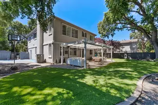 192 Mayhew Way, Walnut Creek, CA 94597 - Photo 22