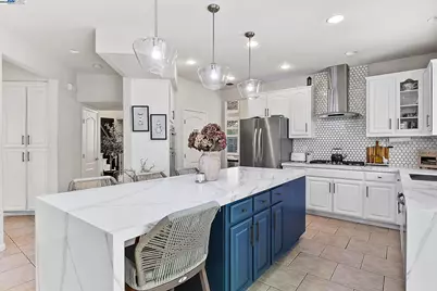 192 Mayhew Way, Walnut Creek, CA 94597 - Photo 8