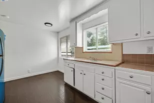 3328 66th Ave, Oakland, CA 94605 - Photo 16