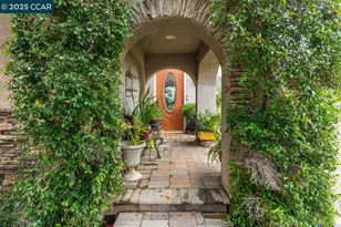 995 Rosehedge Ct, Concord, CA 94521 - Photo 6