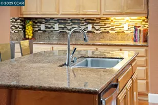 995 Rosehedge Ct, Concord, CA 94521 - Photo 18