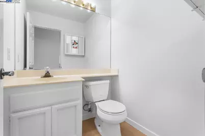 303 Delmonte Way, Pinole, CA 94564 - Photo 16