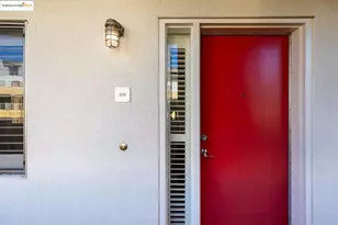 311 Oak St, Oakland, CA 94607 - Photo 14