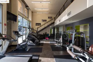 311 Oak St, Oakland, CA 94607 - Photo 12