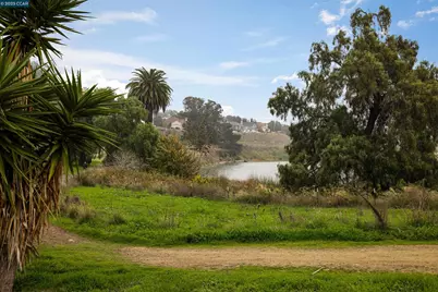 397 Seahorse Dr., Vallejo, CA 94541 - Photo 34