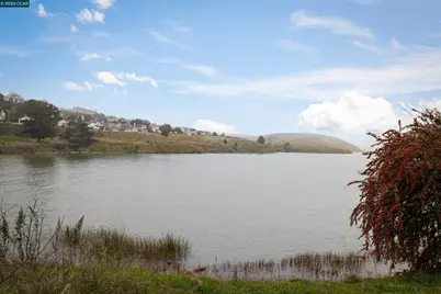 397 Seahorse Dr., Vallejo, CA 94541 - Photo 38