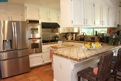 330 W Cypress Rd, Oakley, CA 94561 - Photo 16