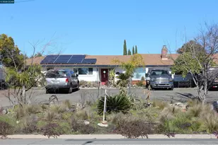 330 W Cypress Rd, Oakley, CA 94561 - Photo 6