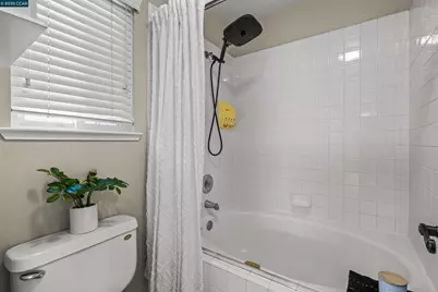 2063 Bluerock Ct, Concord, CA 94521 - Photo 32