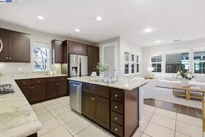 1504 Middle Ln, Hayward, CA 94545 - Photo 16