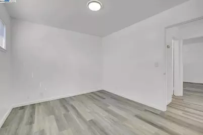 8811 A St, Oakland, CA 94621 - Photo 8