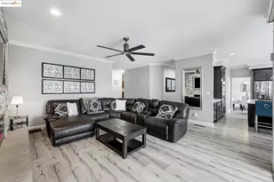 2127 Prestwick Dr, Discovery Bay, CA 94505 - Photo 18