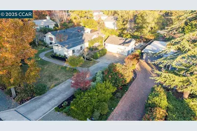 19 Valley View Dr, Orinda, CA 94563 - Photo 48