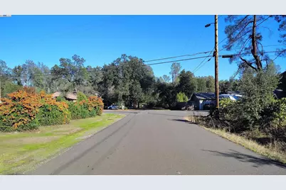 4529 Boca St, Shasta Lake, CA 96019 - Photo 8