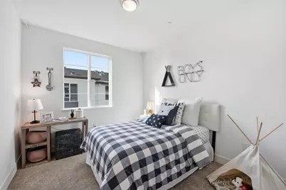 721 Delve Ct, Hayward, CA 94544 - Photo 34