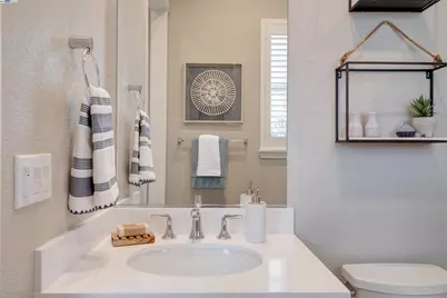 1371 Crescent Avenue, Manteca, CA 95336 - Photo 48