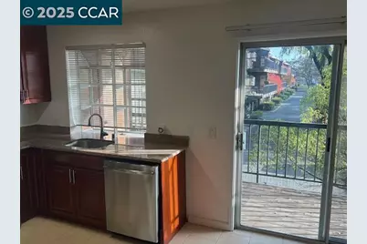 1975 Bonifacio St #5, Concord, CA 94520 - Photo 24