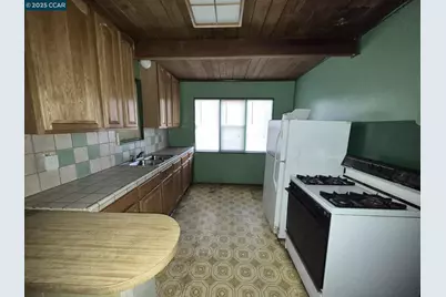 3135 Alta Mira Dr, Richmond, CA 94806 - Photo 20