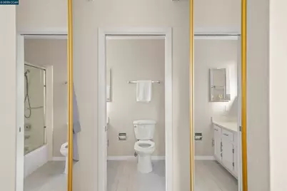 115 Hobart Ave #E, San Mateo, CA 94402 - Photo 22