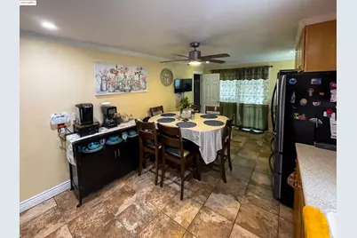 27777 12th St, Hayward, CA 94544 - Photo 16