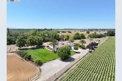 3335 Kellogg Creek Rd, Brentwood, CA 94514 - Photo 8