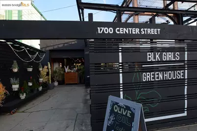 1633 8th St, Oakland, CA 94607 - Photo 52