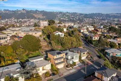 1564 Santa Clara St, Richmond, CA 94804 - Photo 40