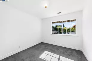 2947 Chardonnay Dr, Pleasanton, CA 94566 - Photo 36