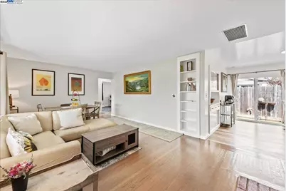 1002 Wyatt Ave, Napa, CA 94559 - Photo 8