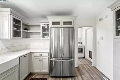 1002 Wyatt Ave, Napa, CA 94559 - Photo 20