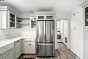 1002 Wyatt Ave, Napa, CA 94559 - Photo 20