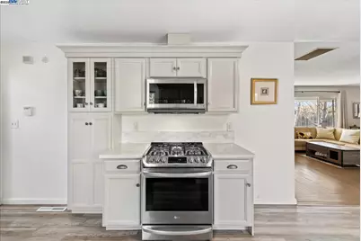 1002 Wyatt Ave, Napa, CA 94559 - Photo 18