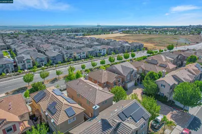 277 Kapalua Bay Cir, Pittsburg, CA 94565 - Photo 36