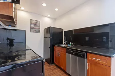 14653 Doolittle Drive, San Leandro, CA 94577 - Photo 6