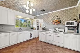 921 Warren St, Hayward, CA 94541 - Photo 22