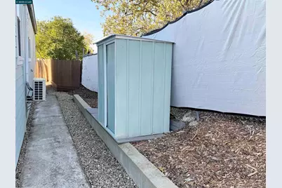 91 Terrace Ct, Concord, CA 94518 - Photo 22